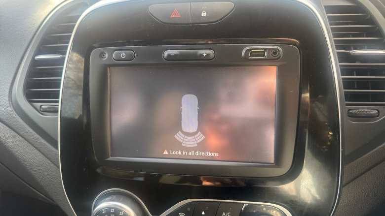 Renault Captur 0.9 TCE 90 Dynamique S Nav 5dr Petrol Hatchback